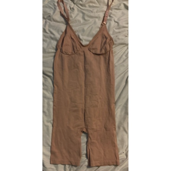 NEW Women's Beige Ultra Snatch Tummy/Thighs/Butt Shapewear Suit,‎ L/XL - Picture 1 of 4